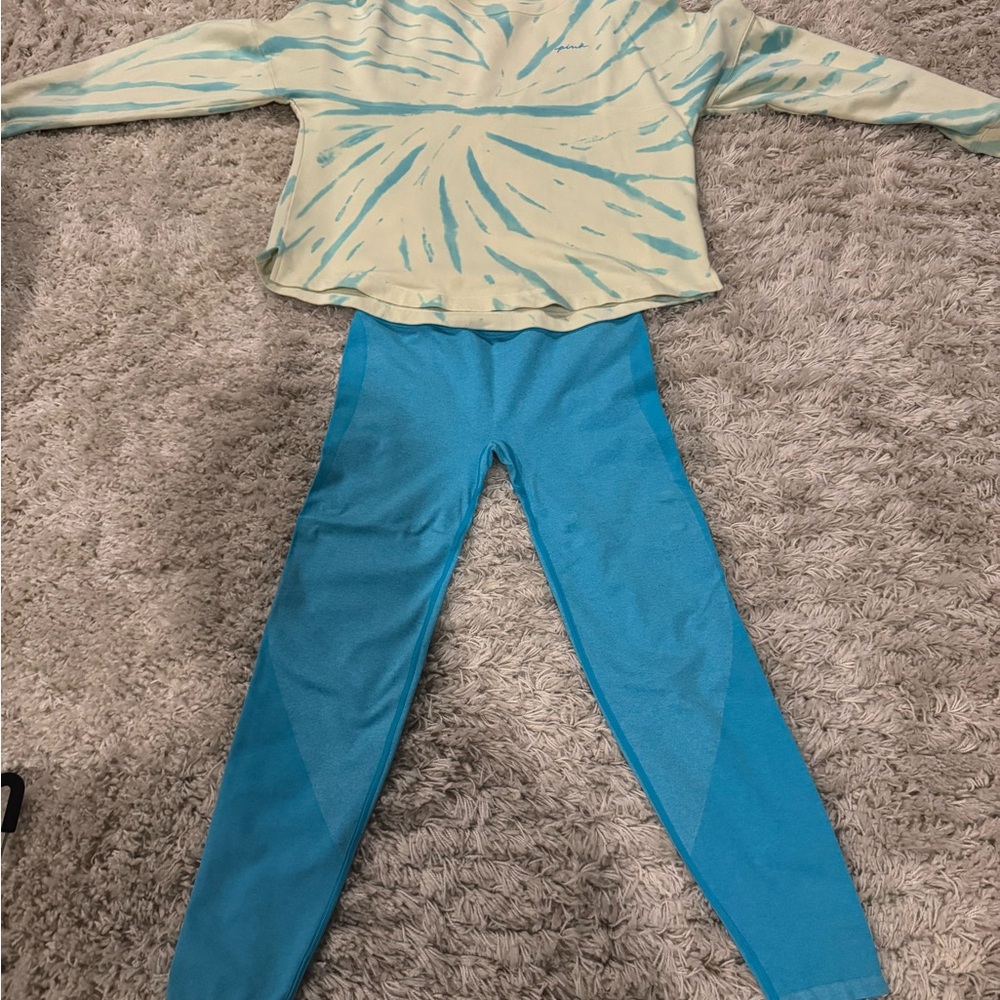 PINK Victoria's Secret Cream and Blue Tie-Dye Top